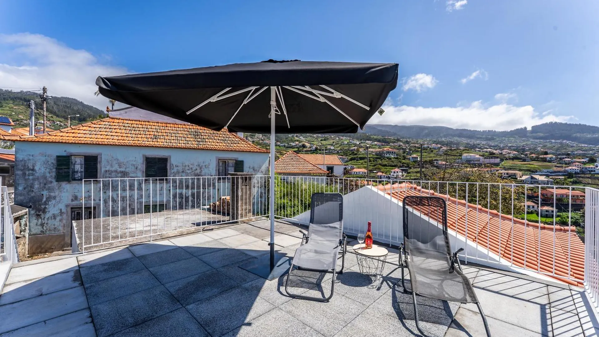 Nyaraló Social Lodge Galinho Estreito da Calheta